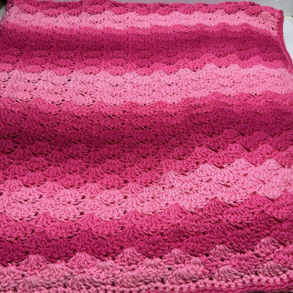 Handmade Afghan Crochet Throw Lap Blanket Striped Pink Scallop Design - Picture 3 of 3